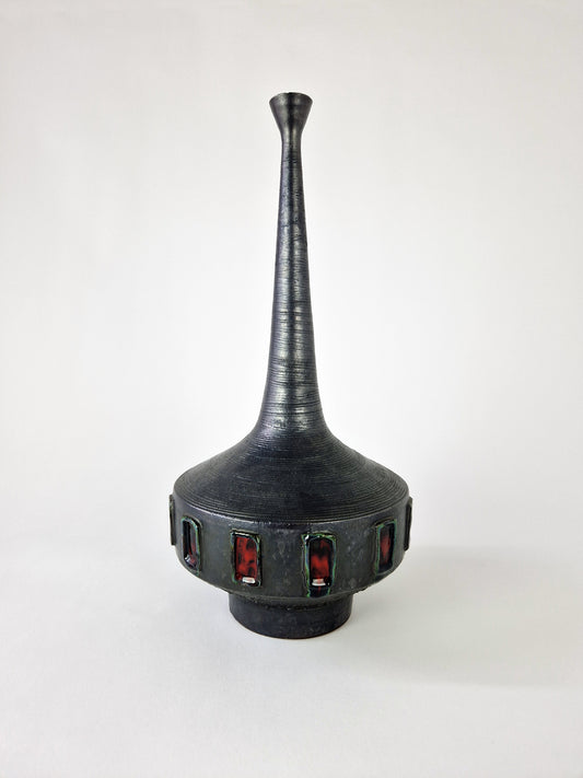 KERAMAR - Vase en céramique noir décor aux médaillons
